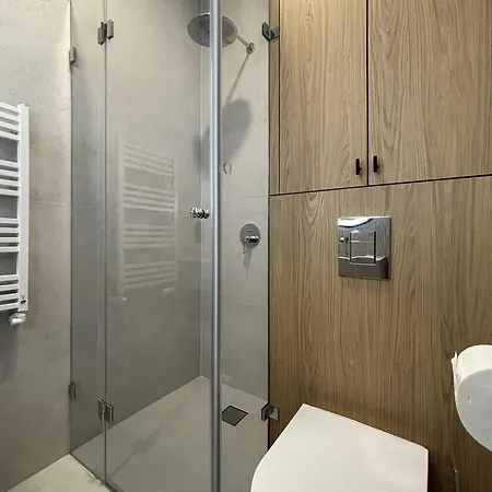 Premium Nad Jeziorem, Przy Samej Plazy Miejskiej